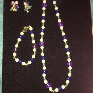 Pearl necklace bracelet and earrings